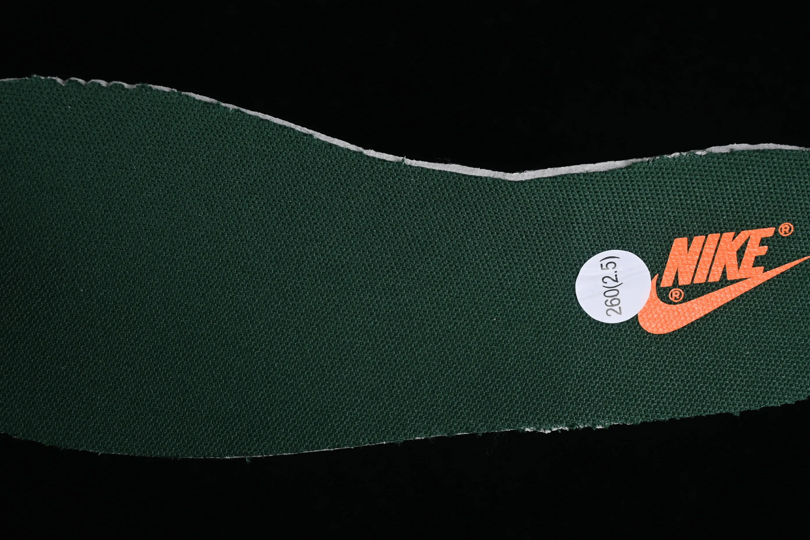 All Categories Nk SB Dunk Series Nk SB Dunk Low Low-top Sneakers Nk Dunk Low Panda Prank-Christmas Tree Green and Yellow SB Strappy Low-top Casual Sneakers DD1391-300
